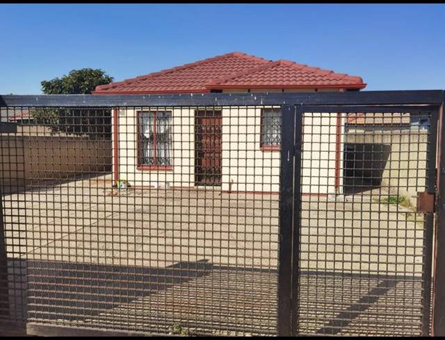 2 BEDROOM PROPERTY TO RENT IN RIVERLEA
